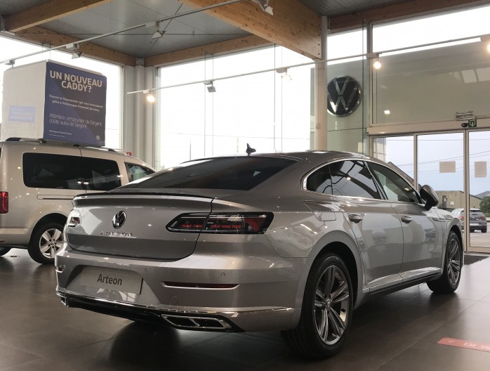 Volkswagen Arteon fastback arrière