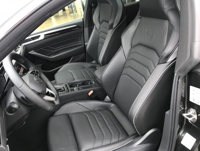 VW Arteon Shooting Brake intérieur SAN Mazuin