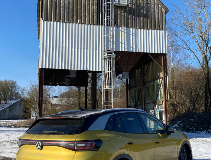 Volkswagen ID4 SUV électrique 204ch SAN Mazuin