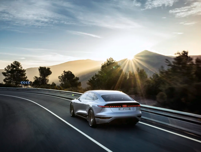 Audi A6 e-tron concept 100% électrique