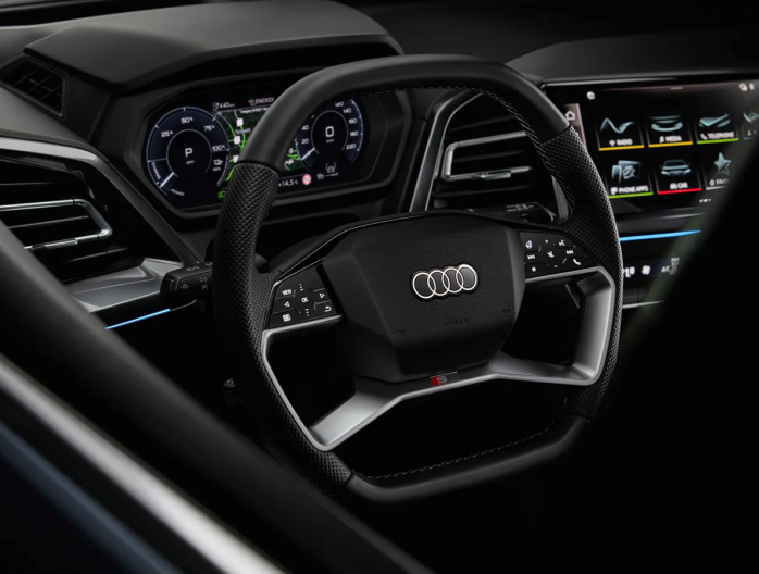 Audi q4 e-tron Sportback SUV compact 100% électrique