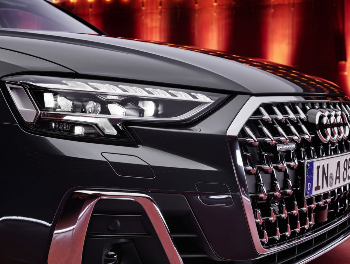 Audi A8 limousine hybride