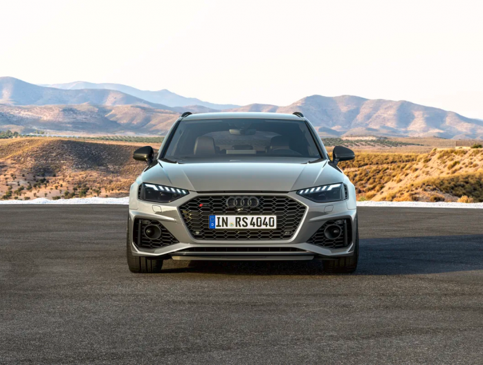 Audi RS4 2022