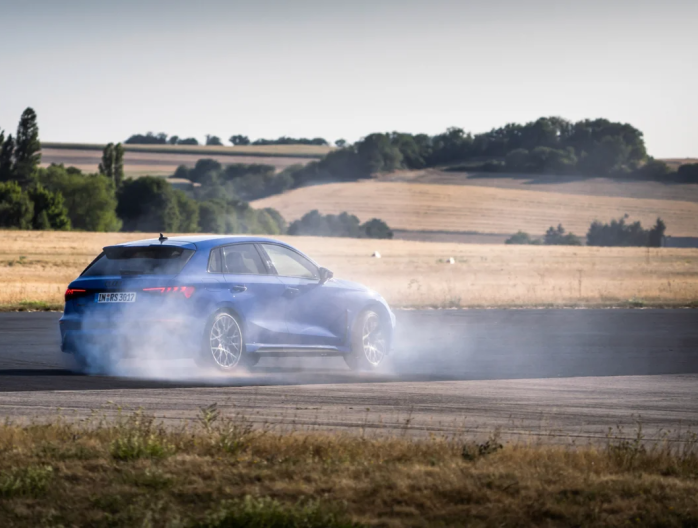 Audi RS 3 performance edition