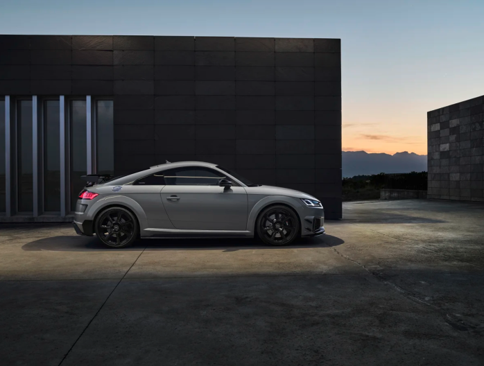 Audi TT RS coupé iconic edition