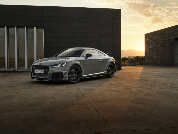Audi TT RS coupé iconic edition