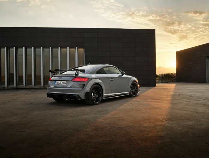 Audi TT RS coupé iconic edition