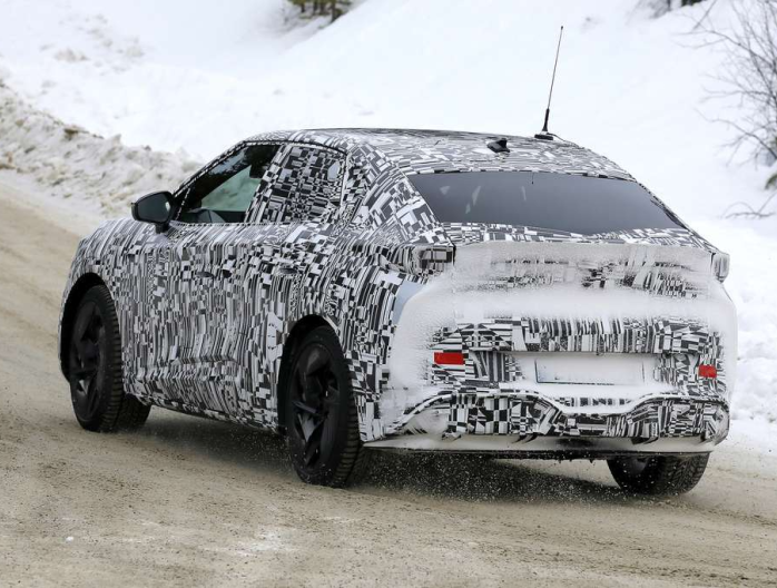 CUPRA Tavascan SUV coupé électrique