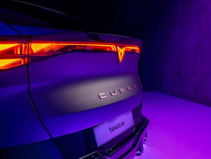 CUPRA Tavascan SUV coupé électrique
