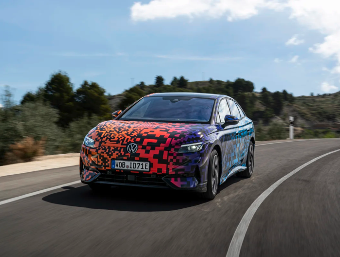 Volkswagen ID.7 berline familiale électrique