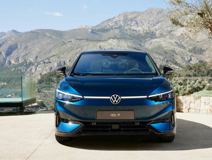 Volkswagen ID.7 berline familiale électrique