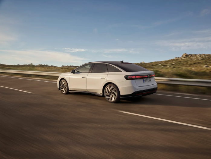 Volkswagen ID.7 grand berline électrique