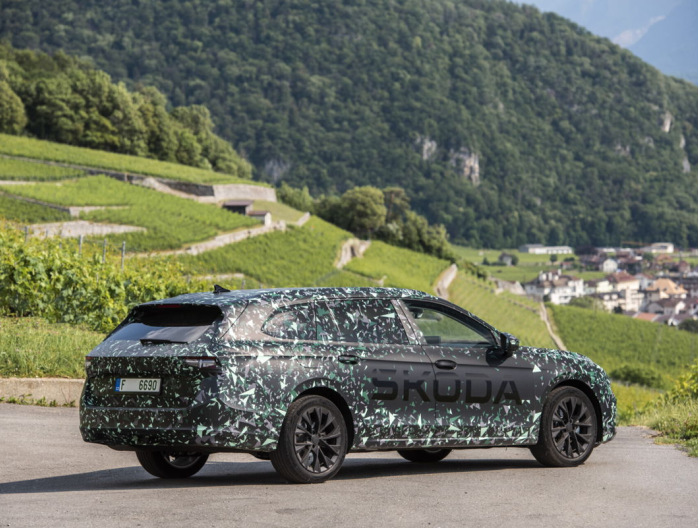 Skoda Superb 2024