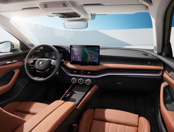 Tableau de bord Skoda Superb 2024
