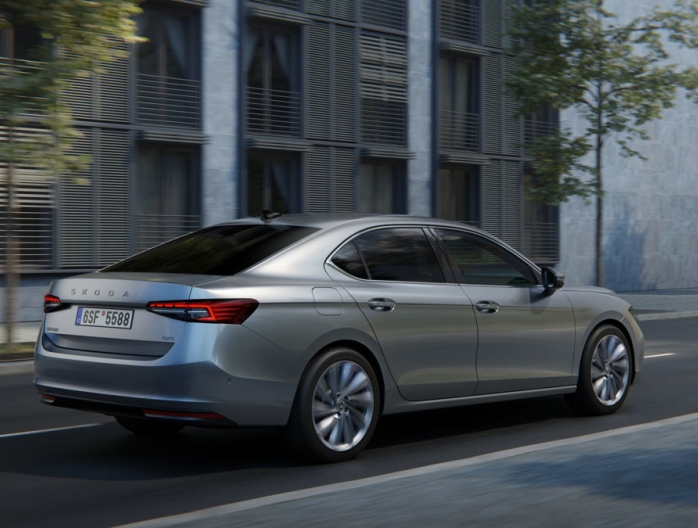 Škoda Superb 2024