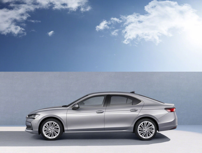 Škoda Superb 2024