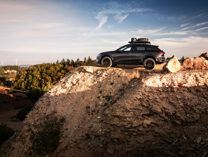Audi Q8 e-tron édition Dakar