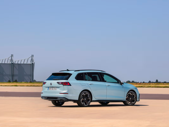 Volkswagen Golf 8 phase 2 facelift 2024