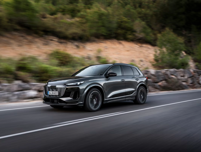 Audi Q6 e-tron SUV électrique