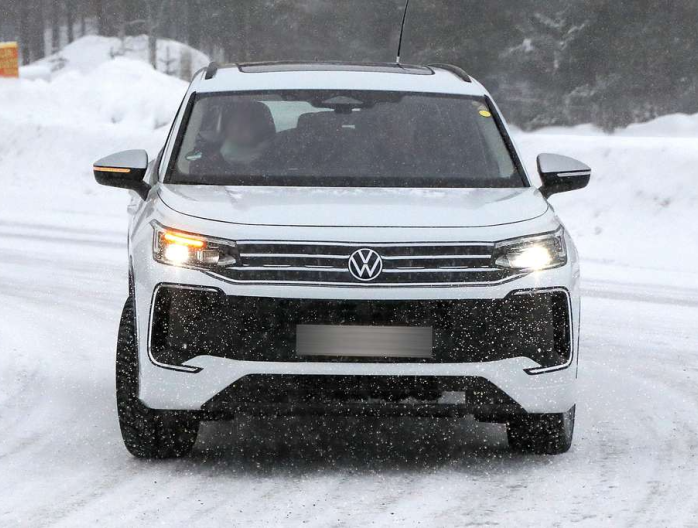 Volkswagen Tayron SUV 7 places 2025