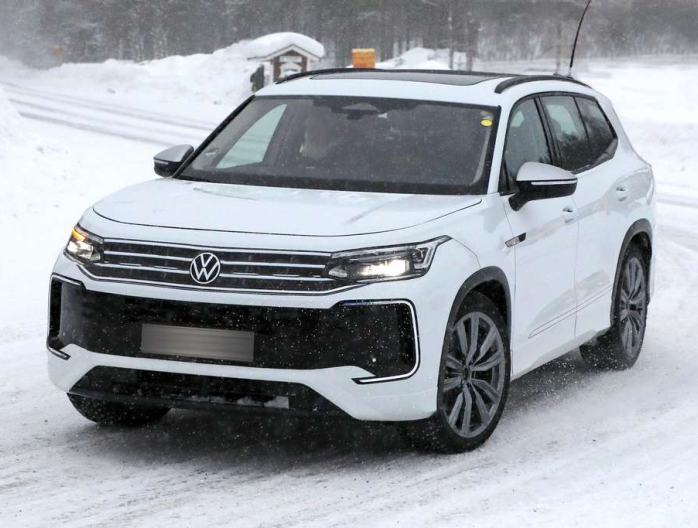 Volkswagen Tayron SUV 7 places 2025