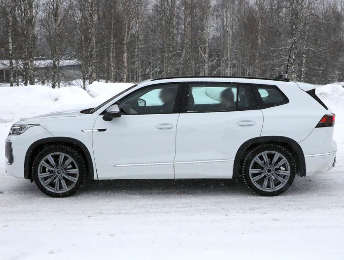 Volkswagen Tayron SUV 7 places 2025
