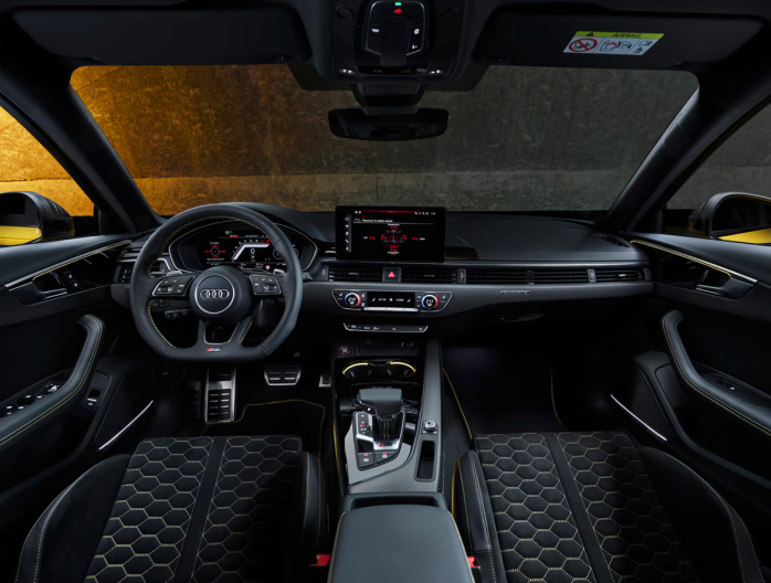 Audi RS4 25 years edition Steveny