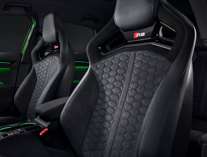 Audi RS3 facelift 2024