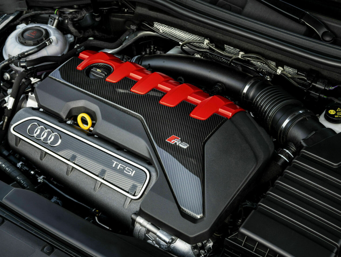 Audi RS3 facelift 2024
