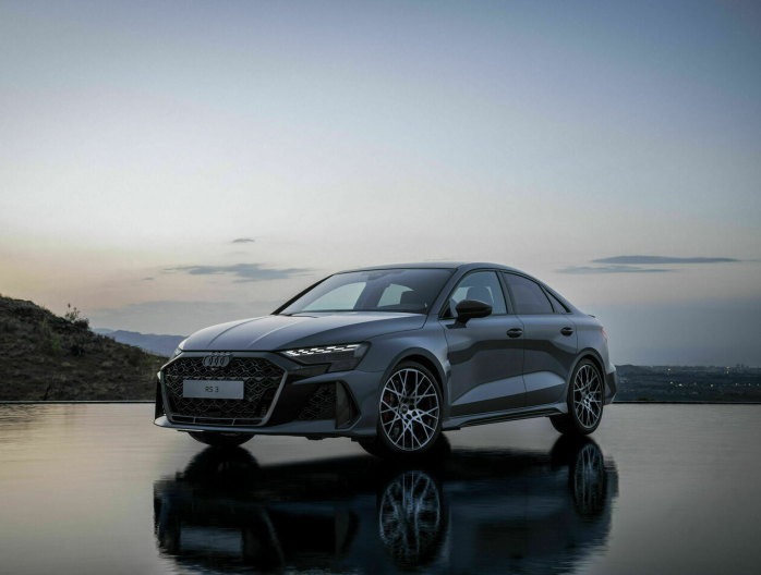 Audi RS3 facelift 2024