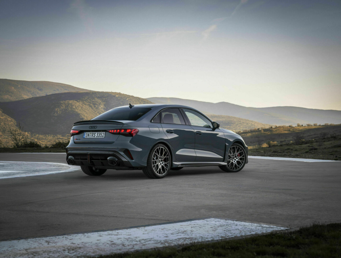 Audi RS3 facelift 2024