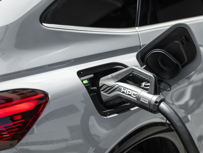 Audi Q4 e-tron 2026