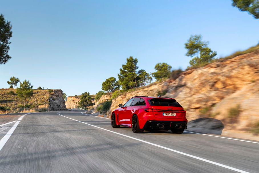 Nouvelle Audi RS5 PHEV 2026