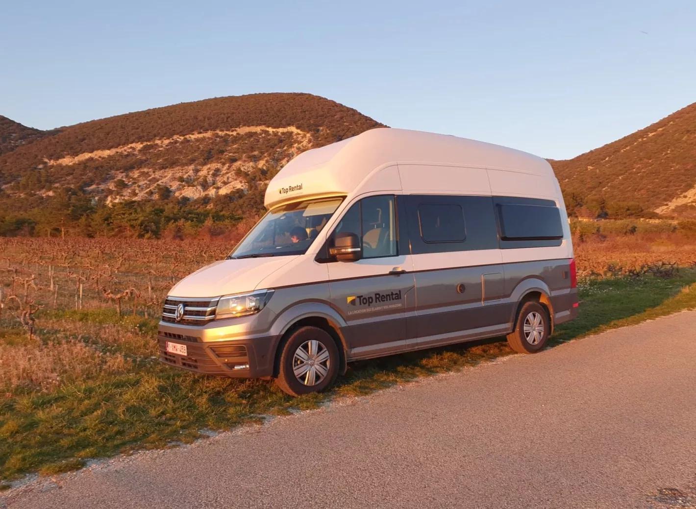 Volkswagen Grand California à louer