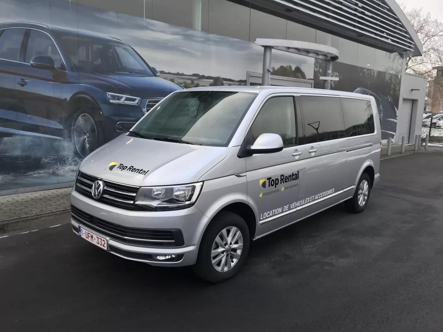 Volkswagen Caravelle à louer