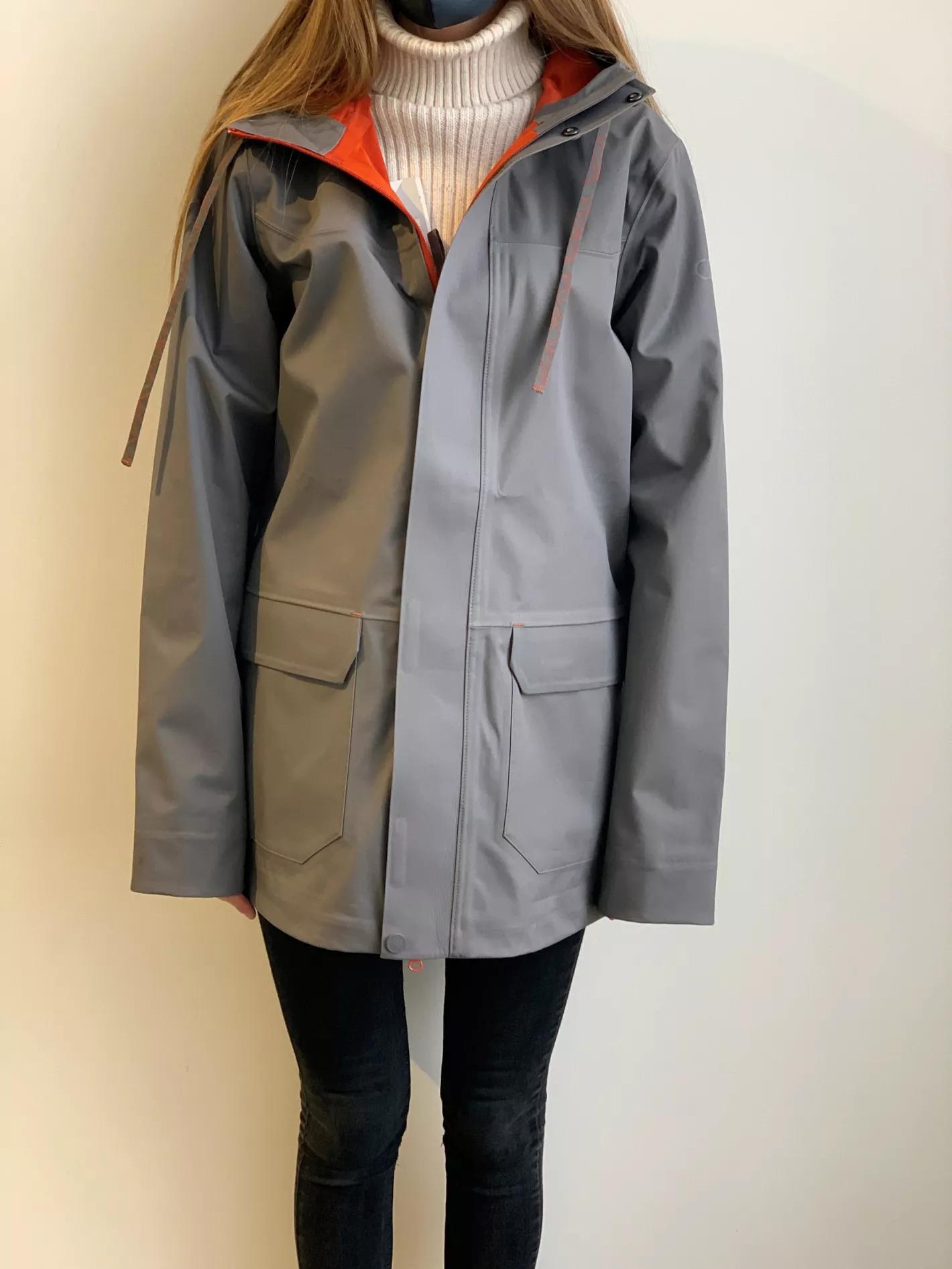 parka dame audi .jpg