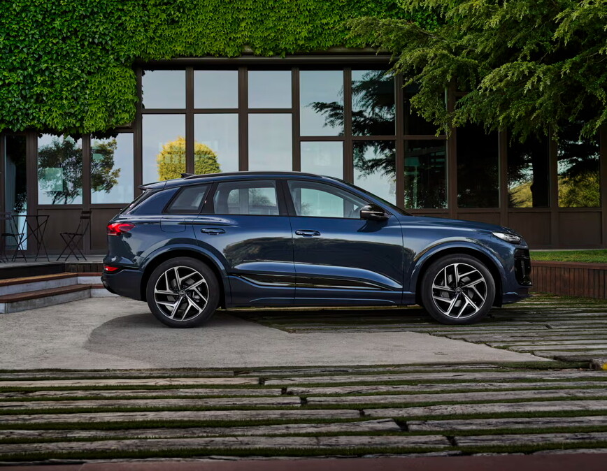 Audi Q6 e-tron SUV électrique