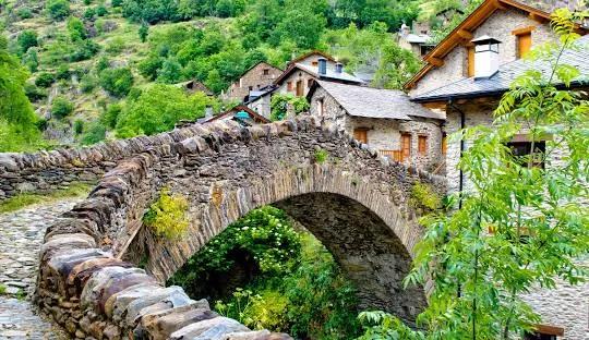Village de tavascan Pyrénées espagnoles