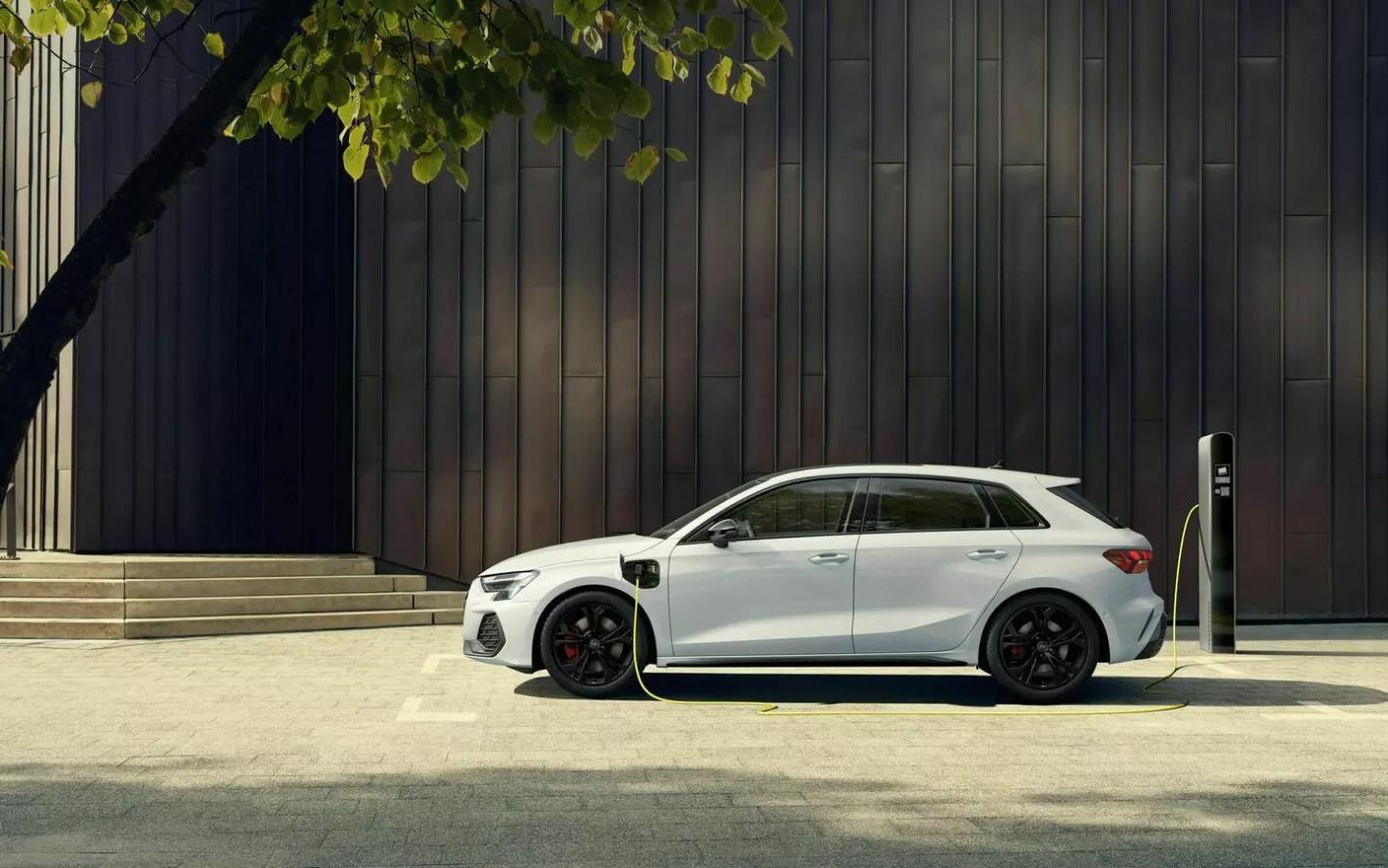 Audi A3 TFSIe plug in hybride